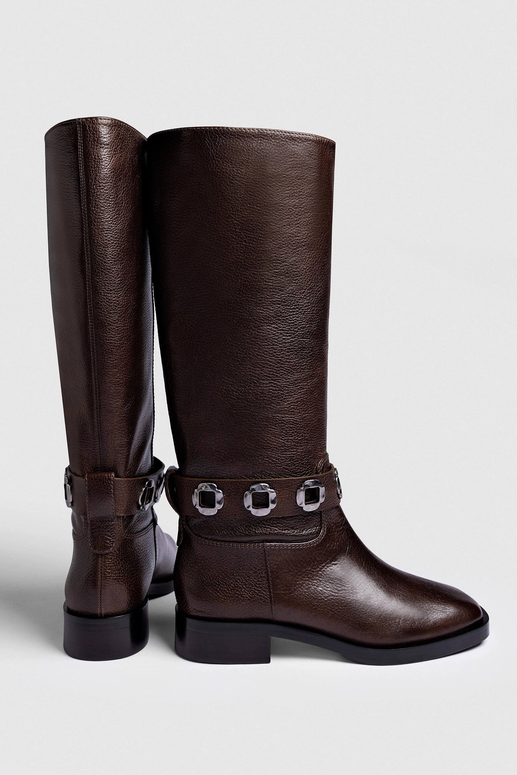 Milan Flat Boot In Brown Leather Best Seller Workout