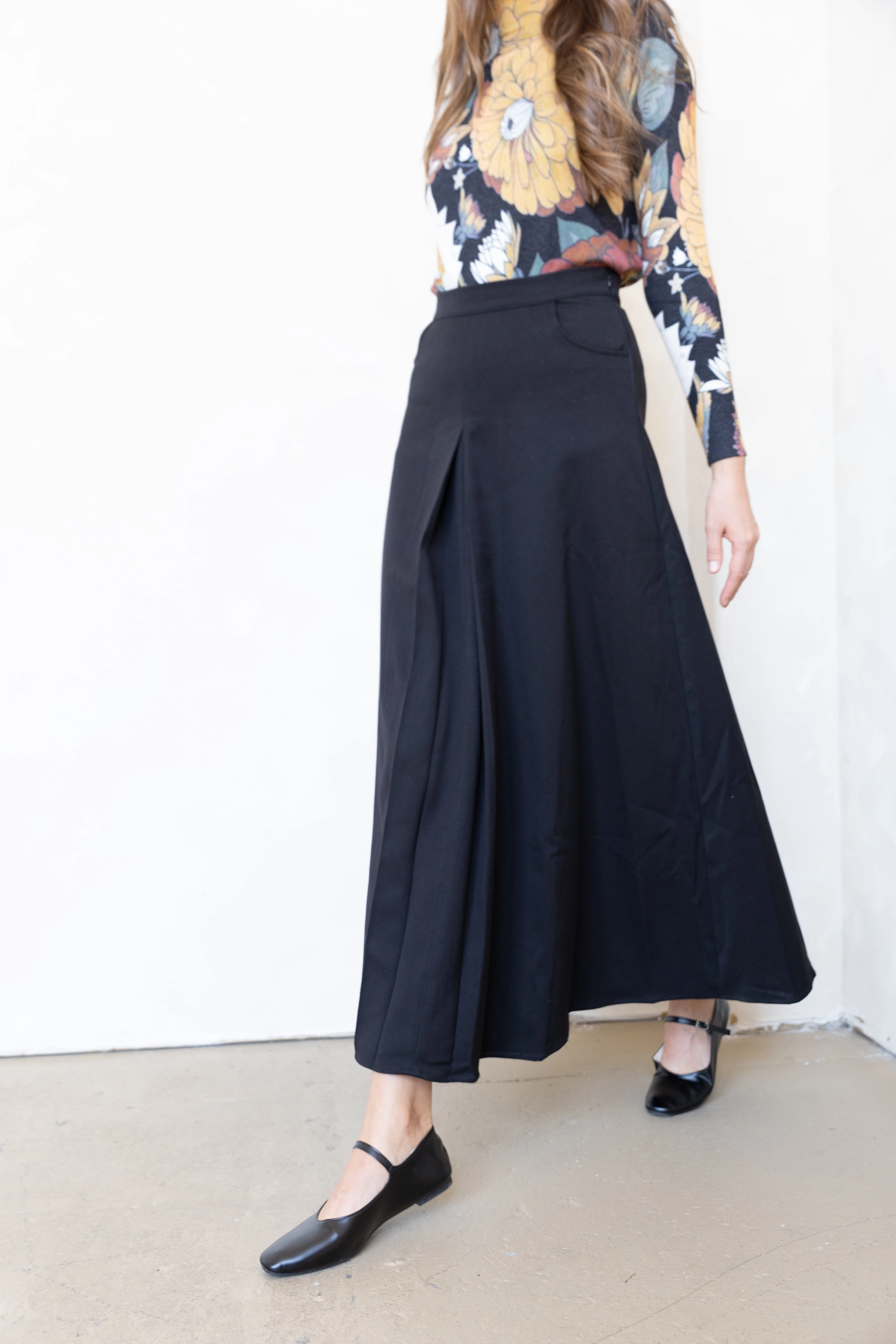 Tia Skirt - Black muted tone Water Resistant