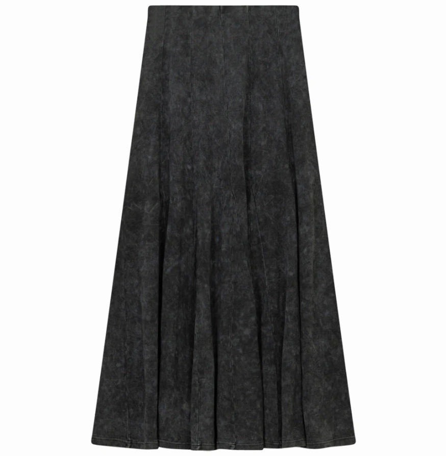 Red Myth Black Wash Rib with Panels Long SA9CM205L Tonal Layering Urban Style