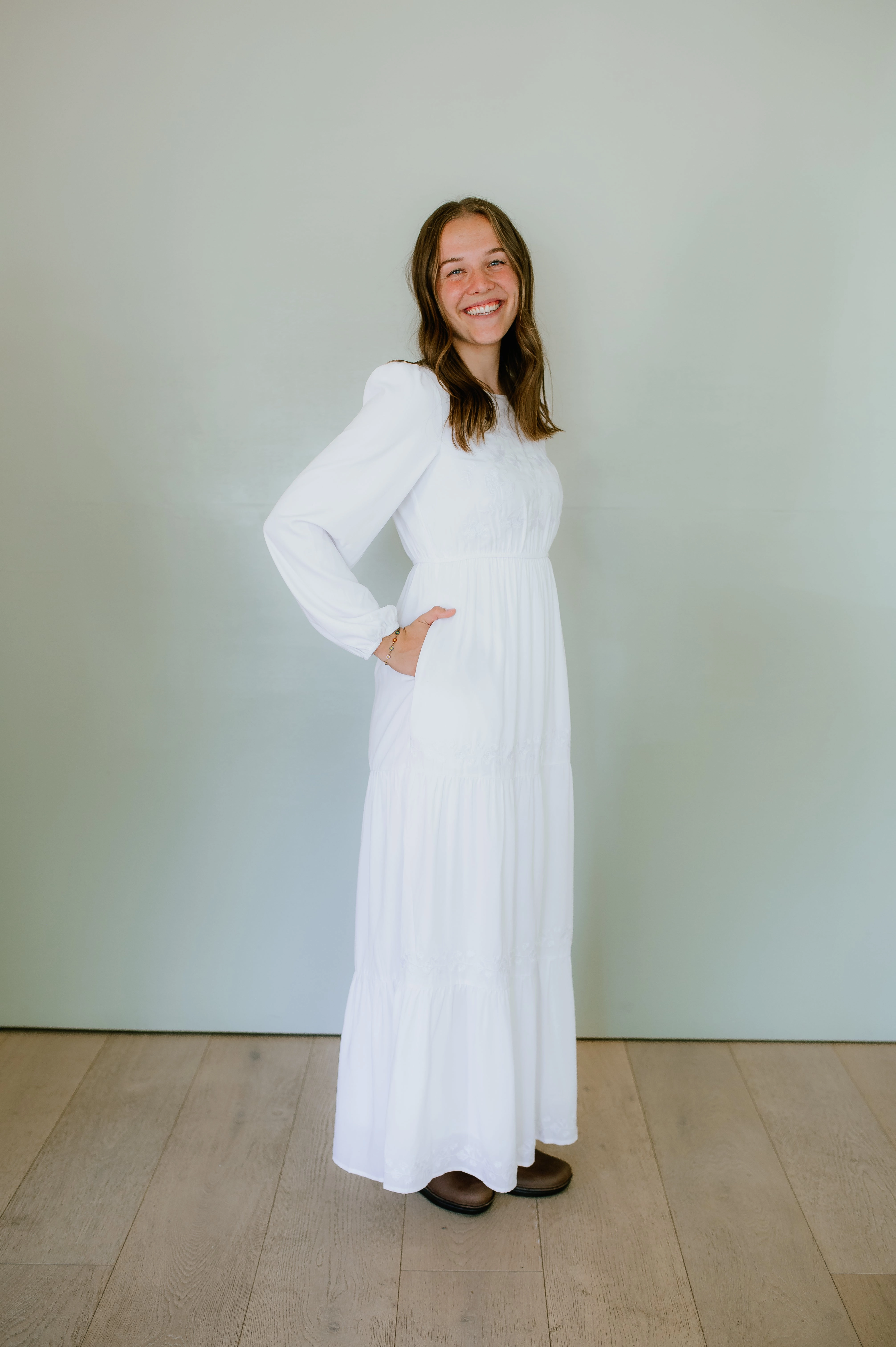 Minimal Motion Winter Classic Jaycie Temple Dress