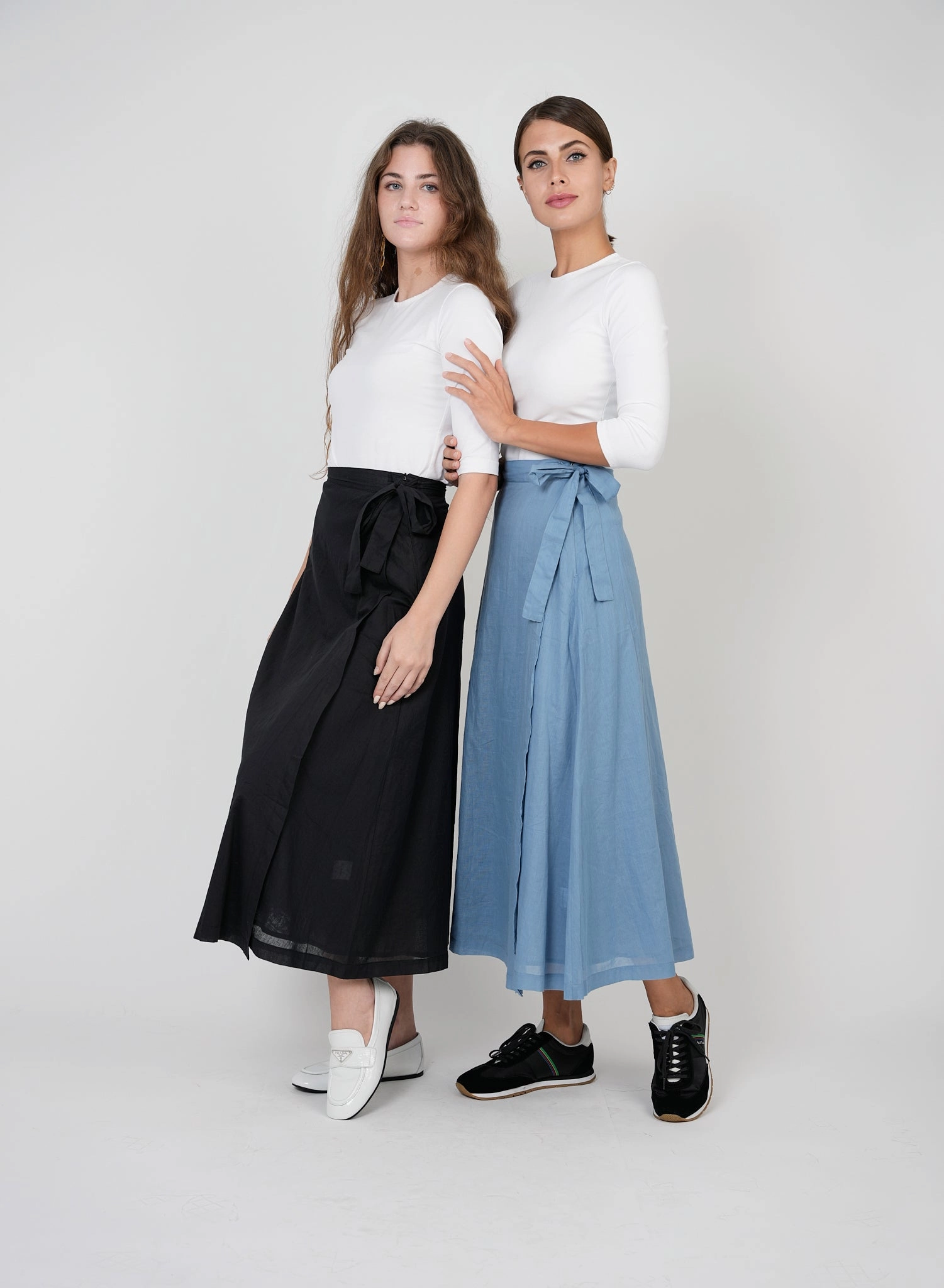 Timeless Trend Weekend Style Red Myth Light Denim Gauze Wrap Maxi SB3CM8350SL2