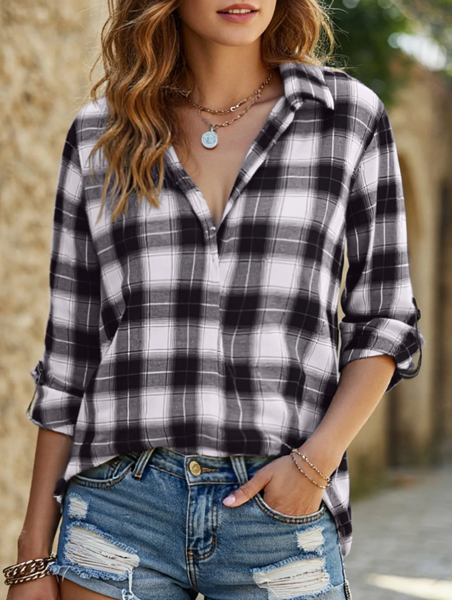 Circular Knit elegant design V-neck lapel loose-fitting women's plaid shirt