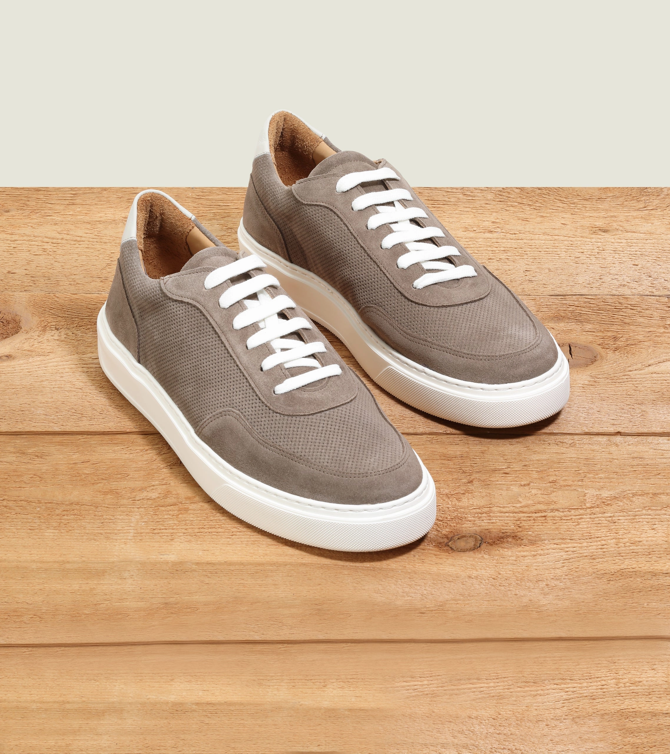 Slip Resistant Mountain Hike Carver Responsive Feel