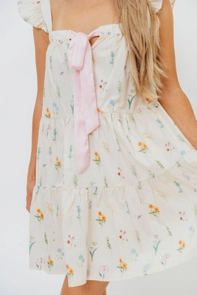 Polished Fit Chic Casual Wear Lulu Flutter Sleeve Mini Dress in Floral