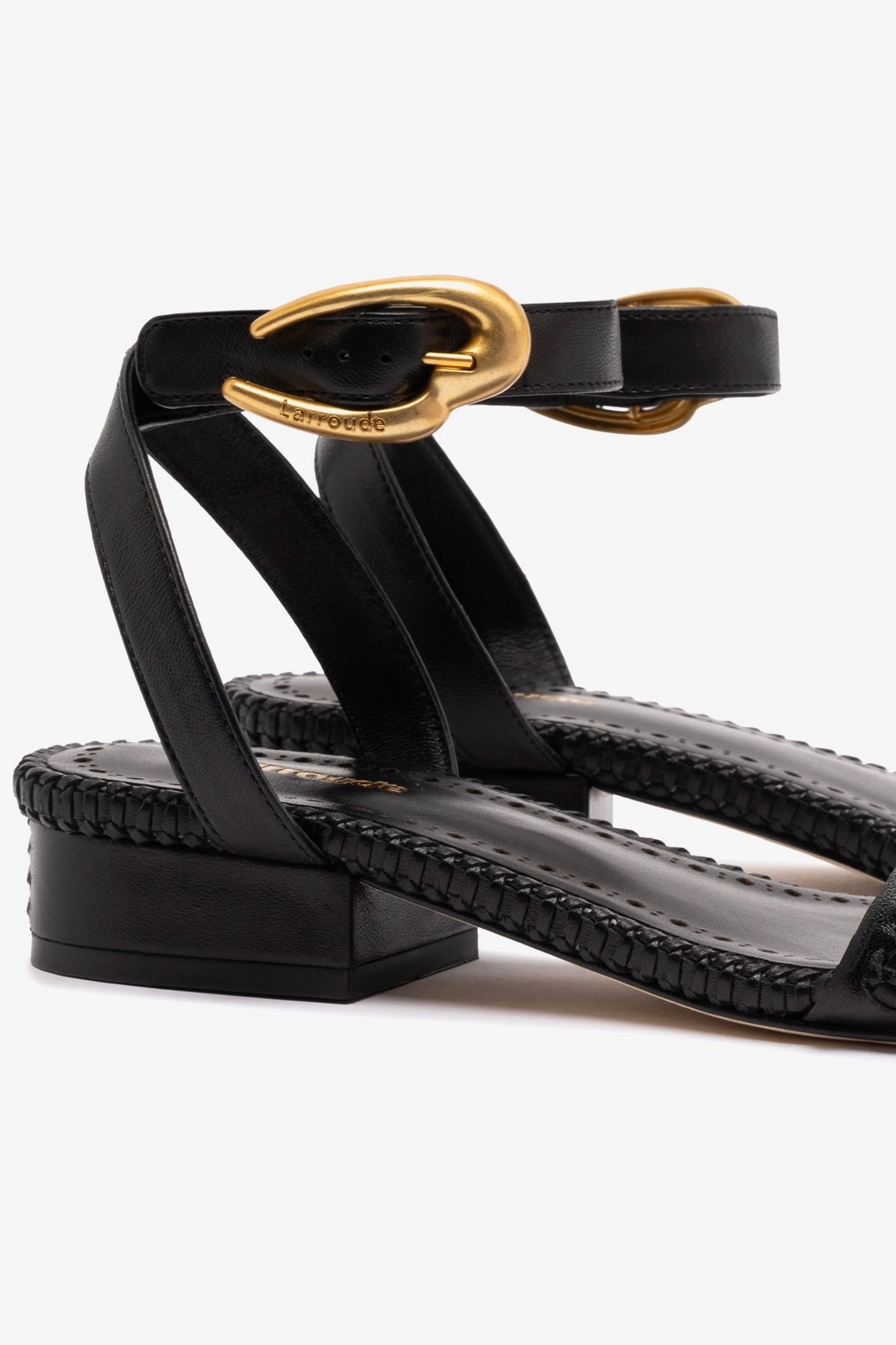 Verona Flat Sandal In Black Leather Boat Walk