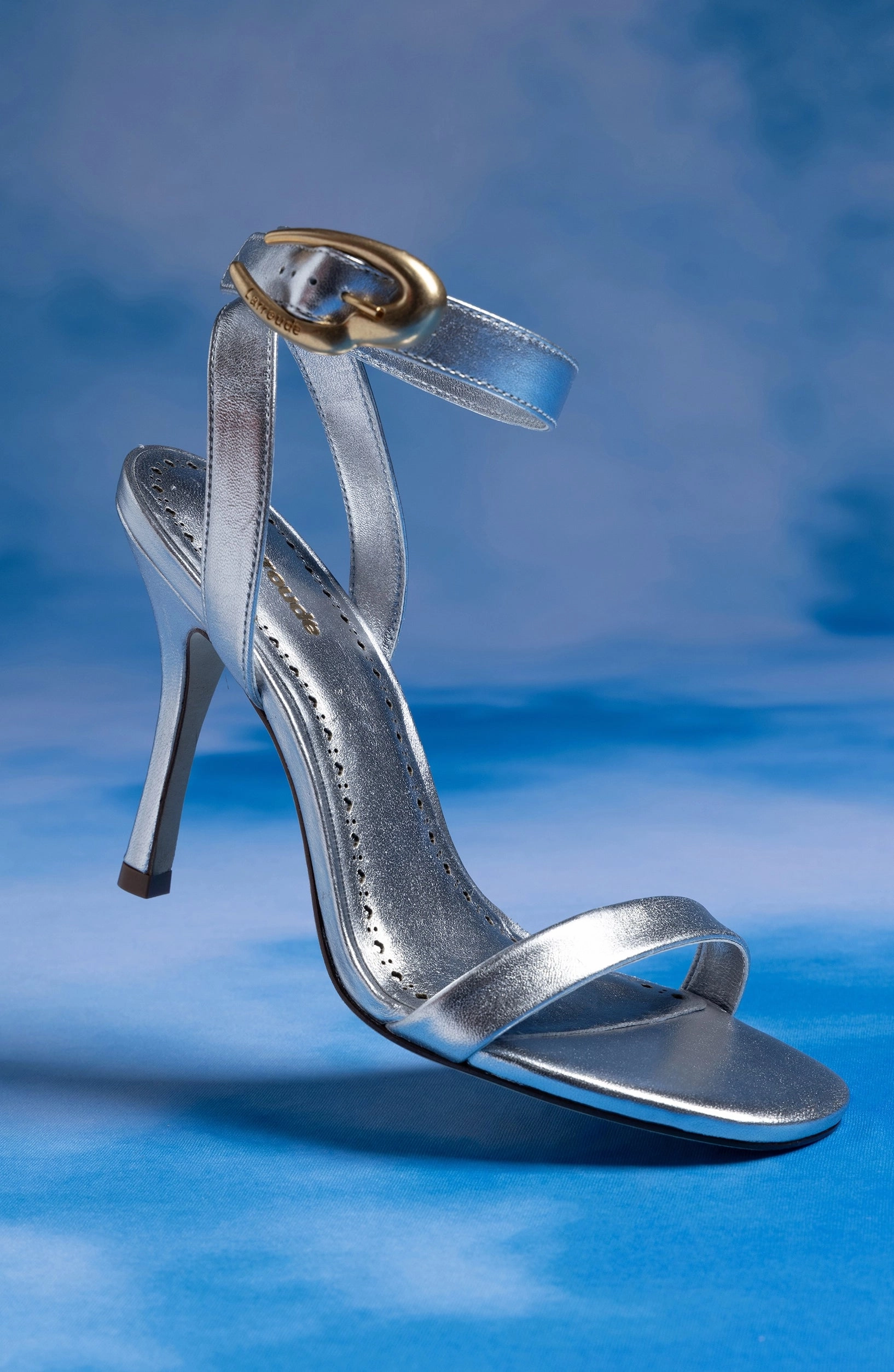 Nordic Tone Teen Edge Verona Sandal In Silver Metallic Leather