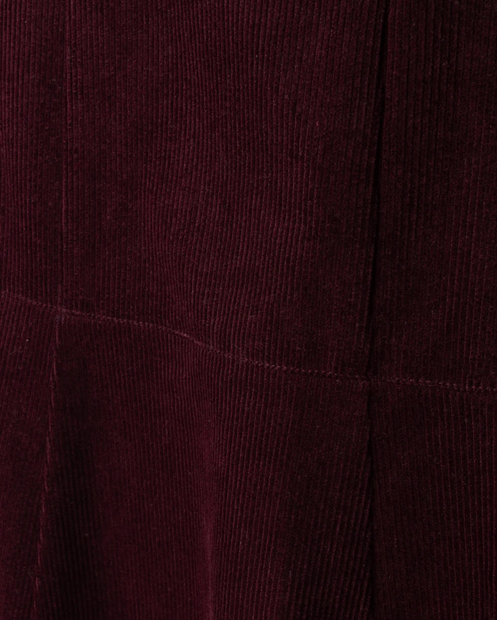 Light Comfort Bold Accent Beige Burgundy Yolk Skirt W-21520