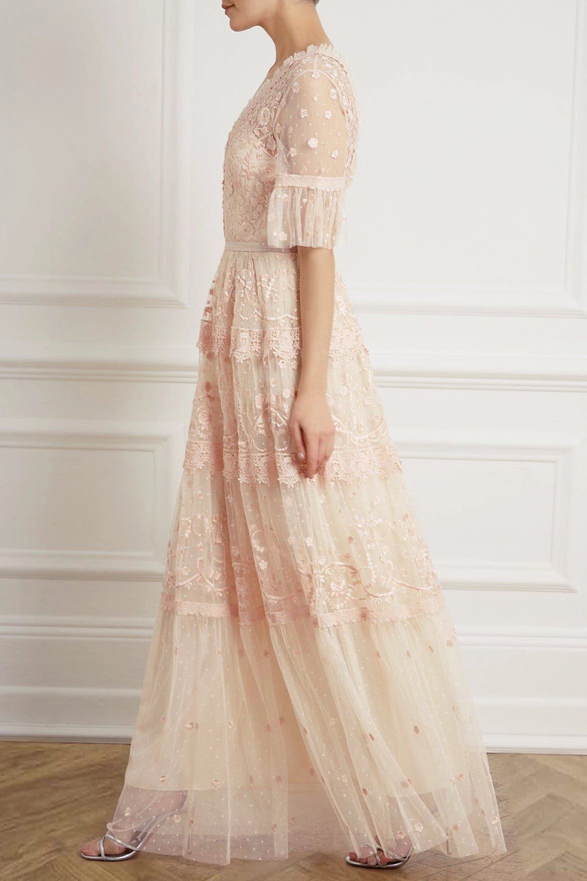 Waist Seam Midsummer Lace Gown