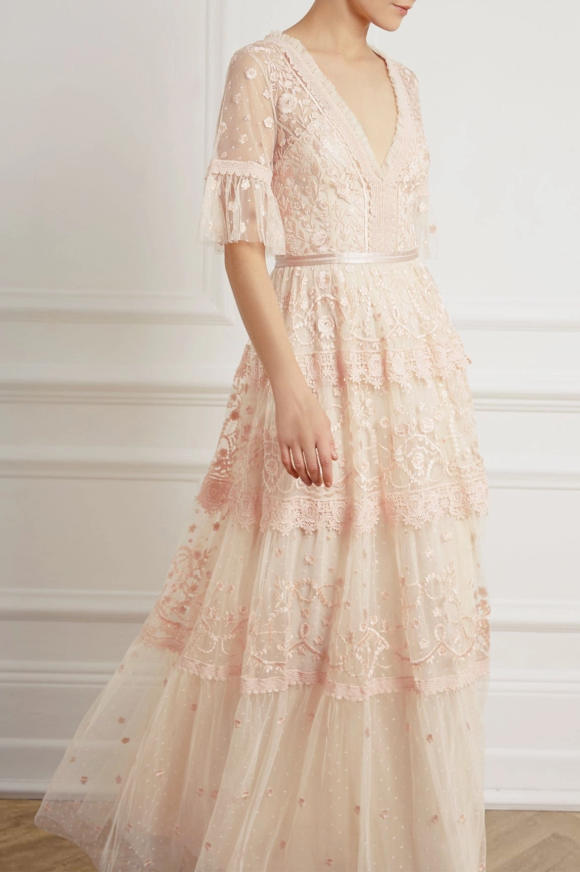 Midsummer Lace Gown Statement Mood Minimalist Fit