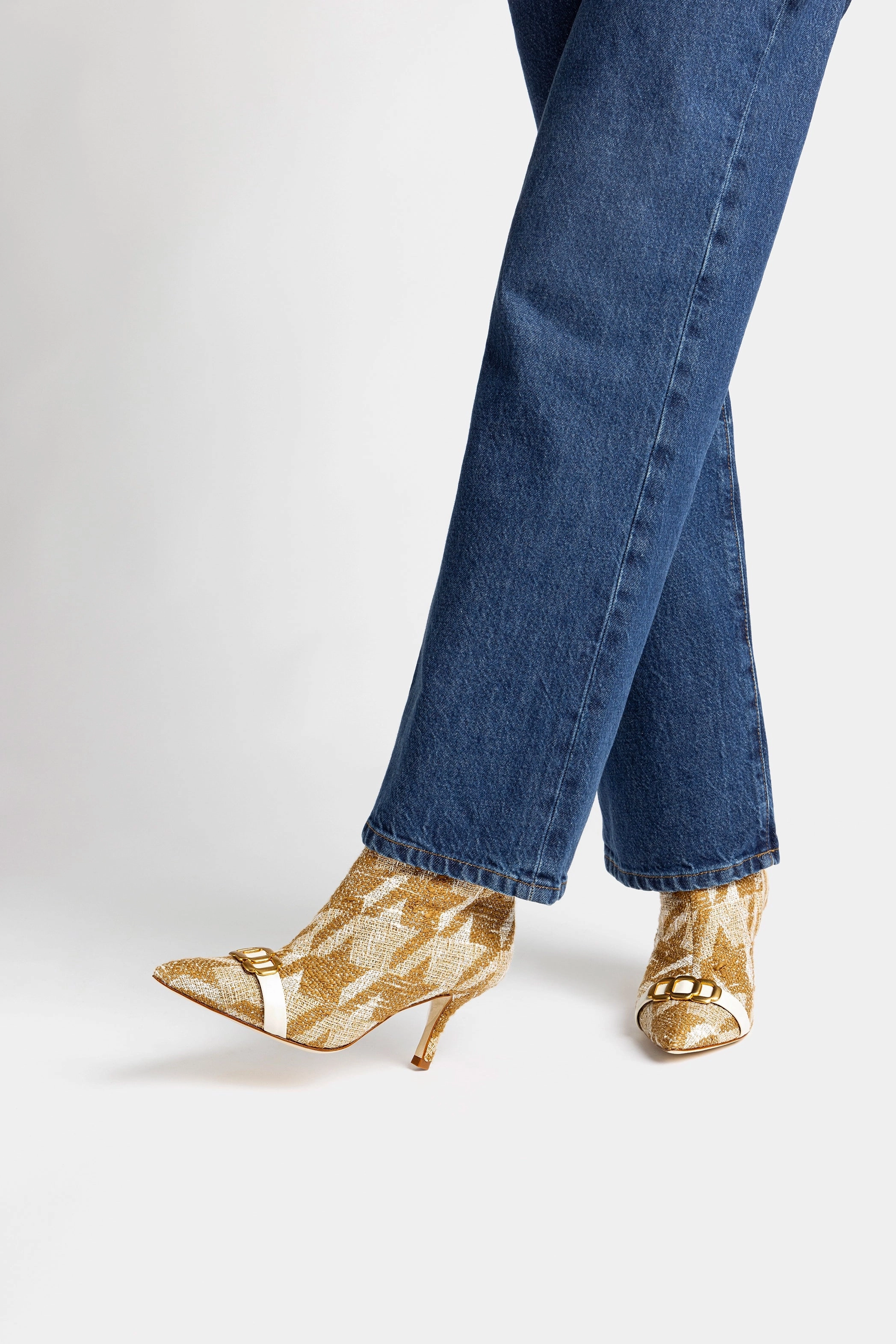 Mini Kate Boot In Latte Houndstooth Fabric Comfort Fit Dark Edge