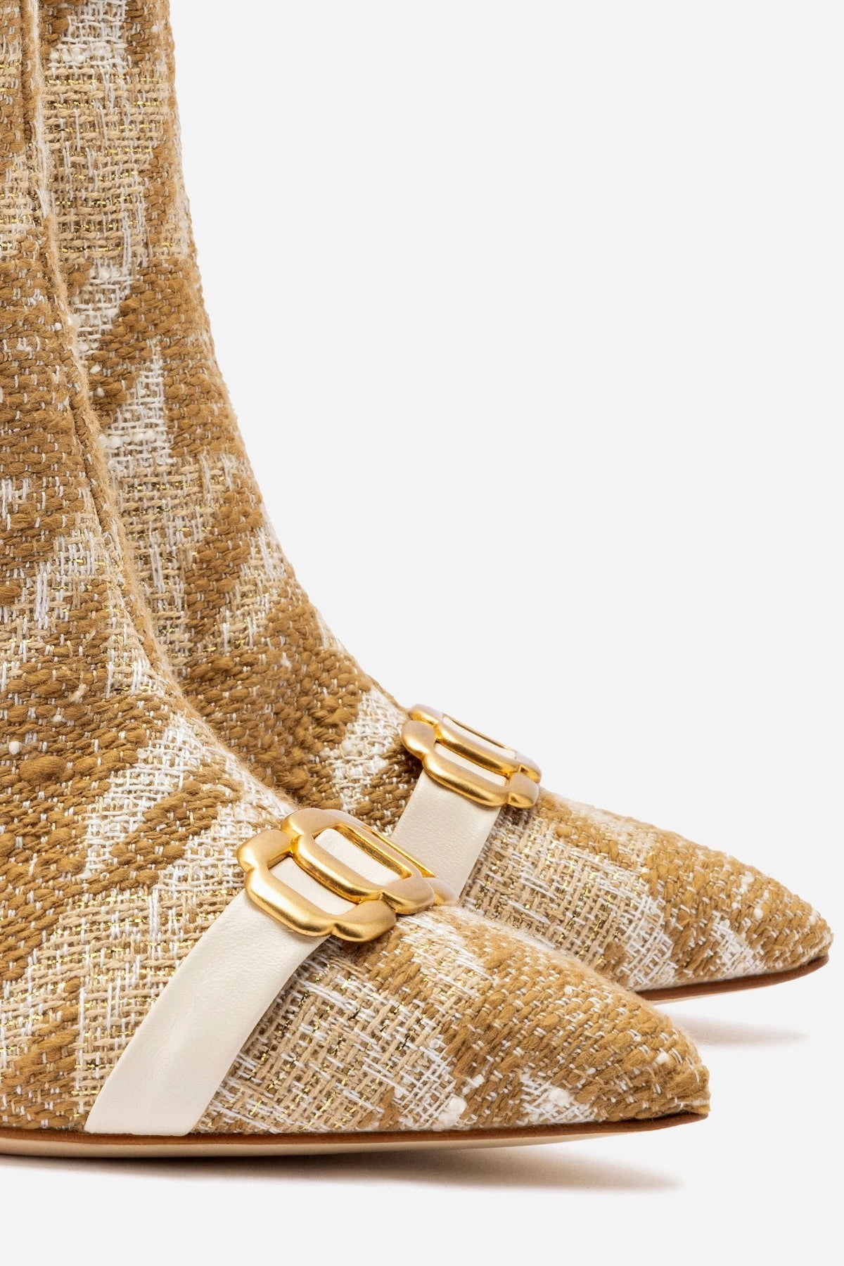 Ultra Light Trail Running Mini Kate Boot In Latte Houndstooth Fabric