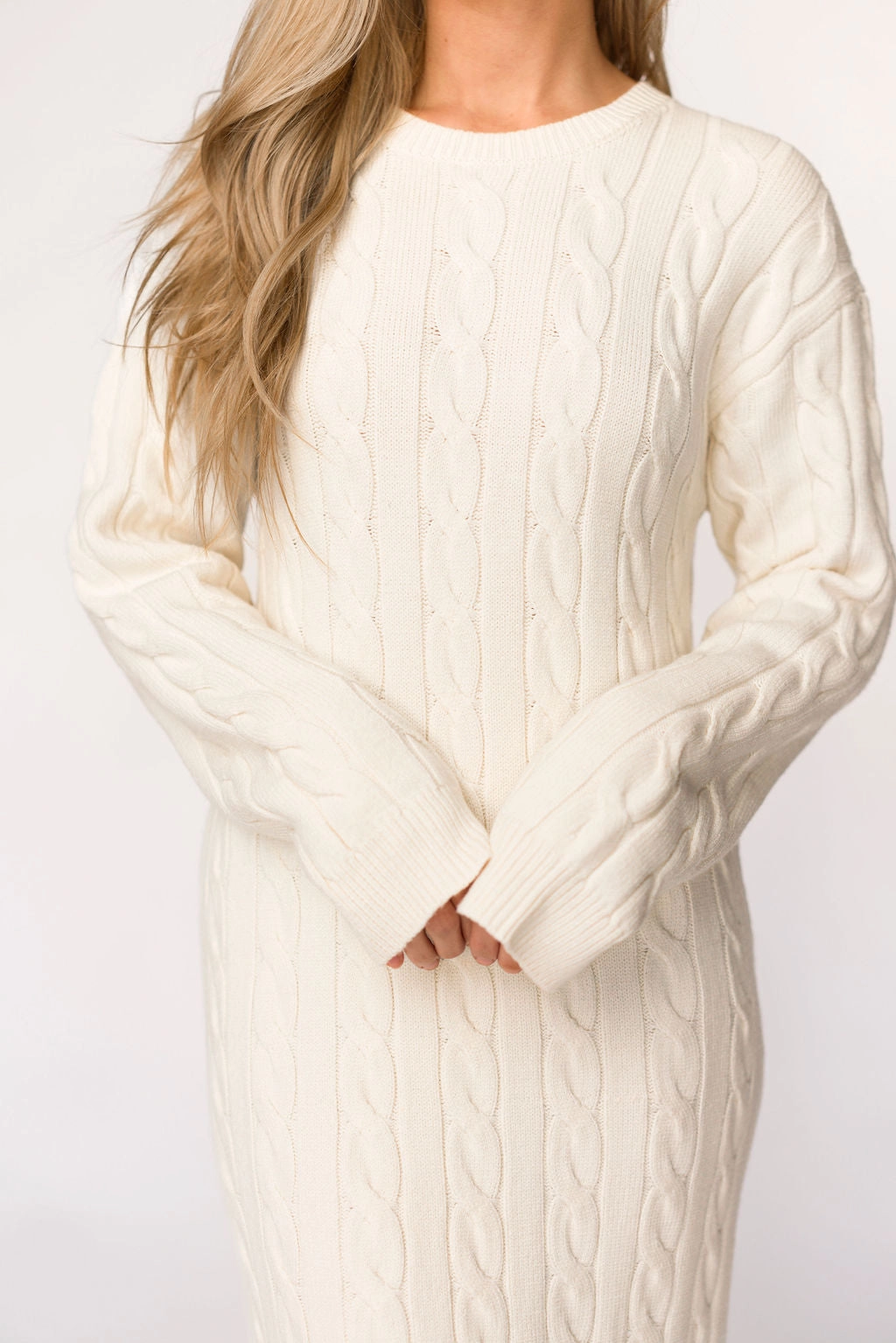 Travel-Style Bold Touch Winslet Cable Knit Maxi Dress in Cream (Almost Sold Out) *Final-Sale*