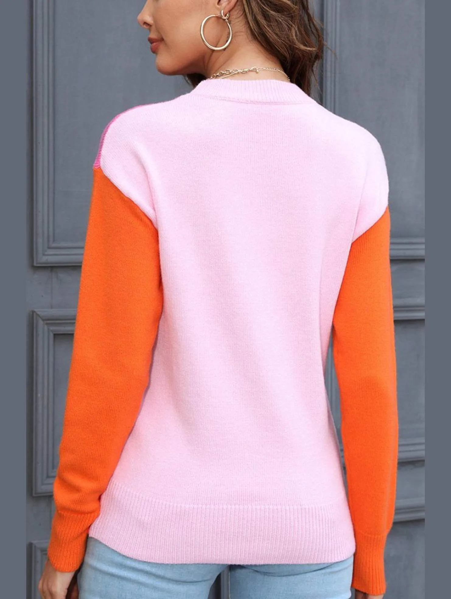 Soft Brushed Lining WOMEN COLORED SLEEVE ROUND NECK KNIT SWEATER