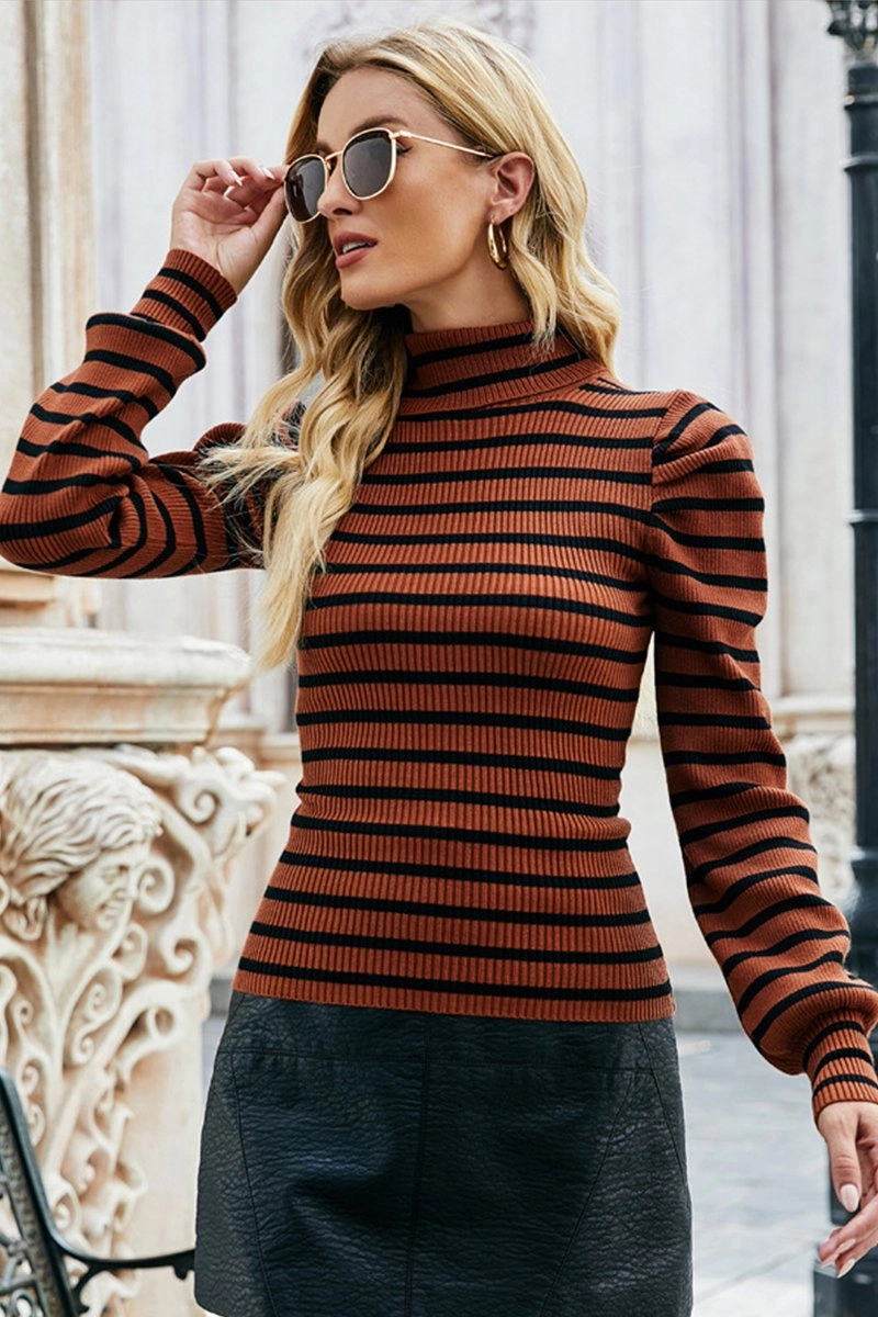 Hygroscopic Inner Layer WOMEN HIGH NECK STRIPE PATTERN LONG SLEEVE TOP