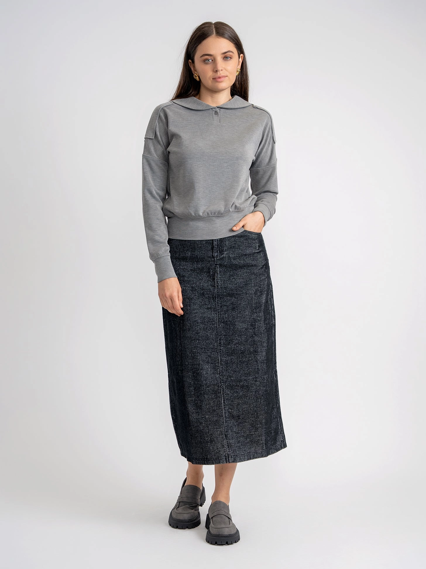 Aspect Black Corduroy Skirt WB5CPT7272 Roll Up Hem