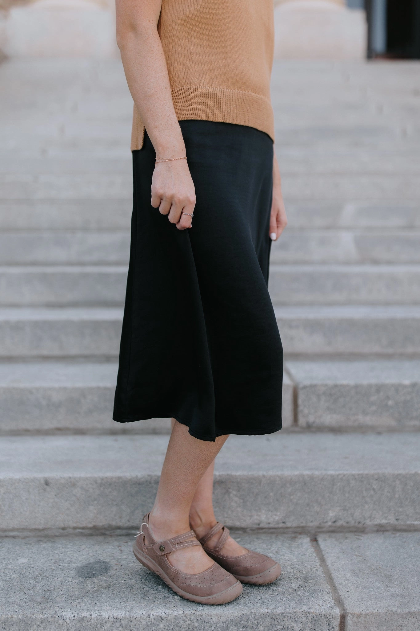 Millie Skirt Structured Shape Seasonal Layering