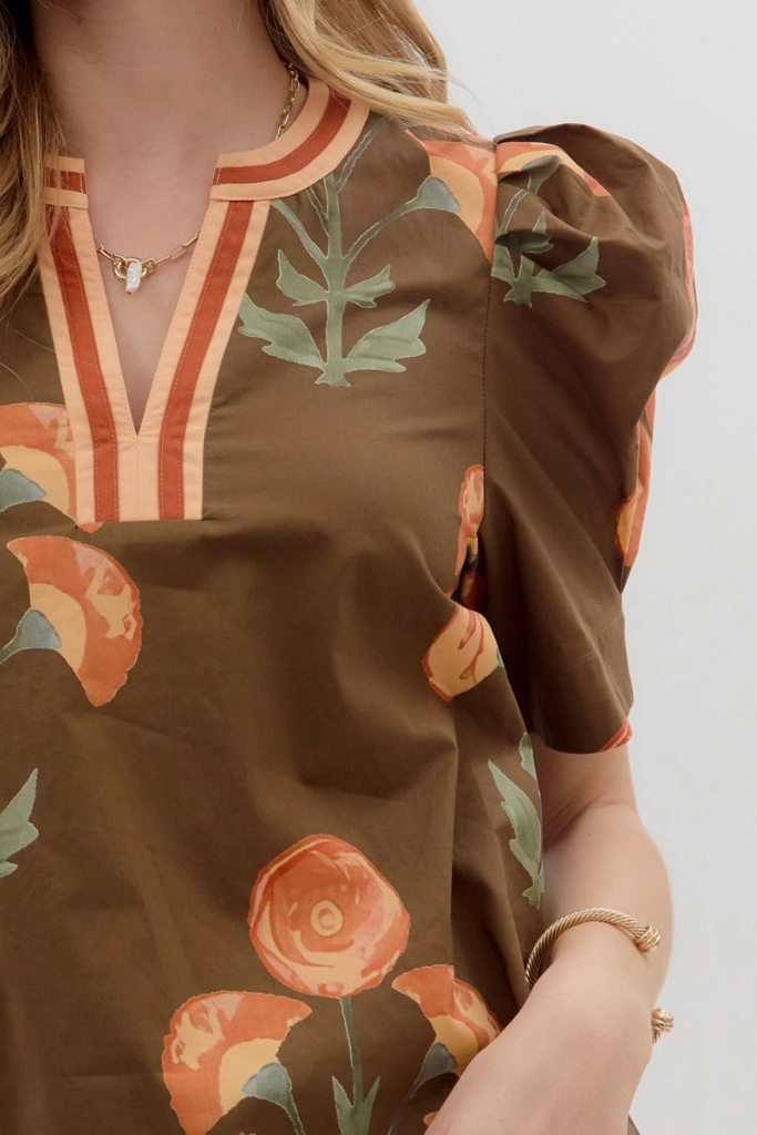 SeamFreeShoulder Everleigh Floral Top in Brown