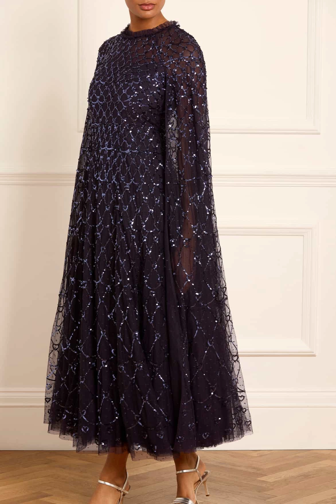 Heart Lattice Ankle Gown Subtle tone